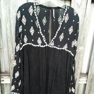 Free People Diamond Embroidered Peasant Tunic Top